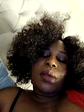 Webcam Model (Nattybae009)  is live.Free join now!