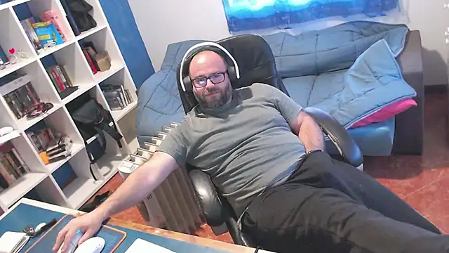 ravingr4d4 (Ask my age) - Cum