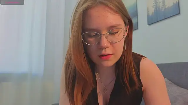 mia_luw - Mia_Luw's free webcam - UK Sex Cams