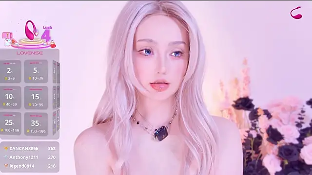 美女Yr_kitten_333在线直播