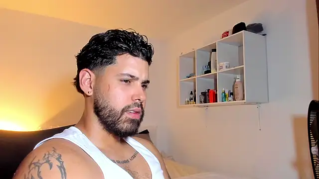 justyn_torres - Justyn_Torres's free webcam - UK Sex Cams