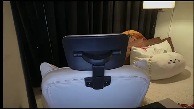 _XXXKittyTingles webcam