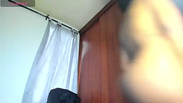 xia_ebonyts live sex cam