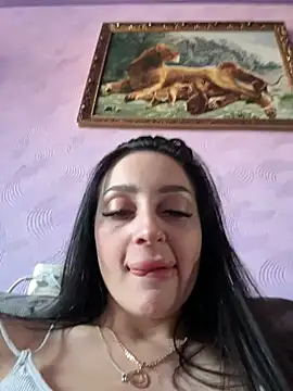 Webcam Model (Soft_Pleasure)  is live.Free join now!