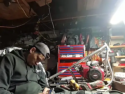 twistafatpipe webcam