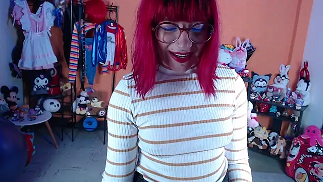 missmiia2 - MissMiia2's free webcam - UK Sex Cams