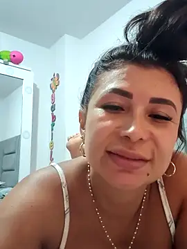 mia_mancinii - Mia_mancinii's free webcam - UK Sex Cams