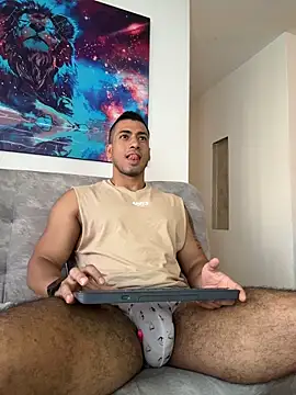 aaroncolombia - Aaroncolombia's free webcam - UK Sex Cams