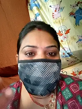 Webcam Model (06Rozi)  is live.Free join now!