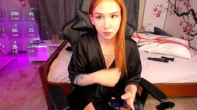 sexy chat online Lisa Mano