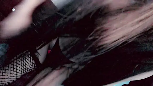 roleplay chat room Amomentoflust99