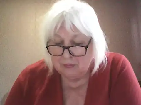 alexia64231 - Alexia64231's free webcam - UK Sex Cams