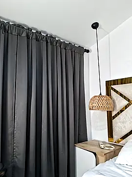 Live sex cam of Katey_Curvy01_