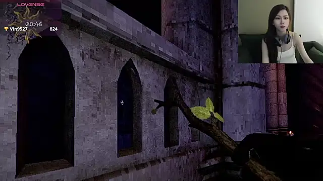 美女whitecat13在线直播