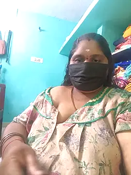 villageanuty (Ask my age) - Ticket Show