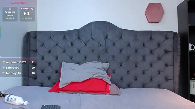 two_milkyway Live Webcam on Stripchat