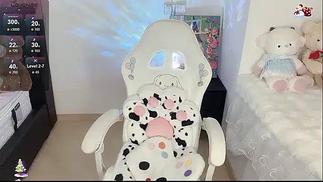 yuii-7 - Yuii-7's free webcam