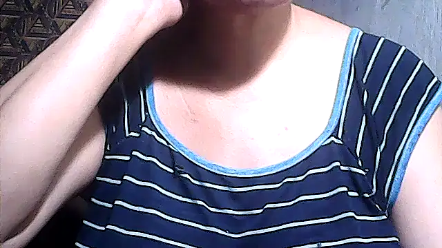 sweetsosie18 - Sweetsosie18's free webcam