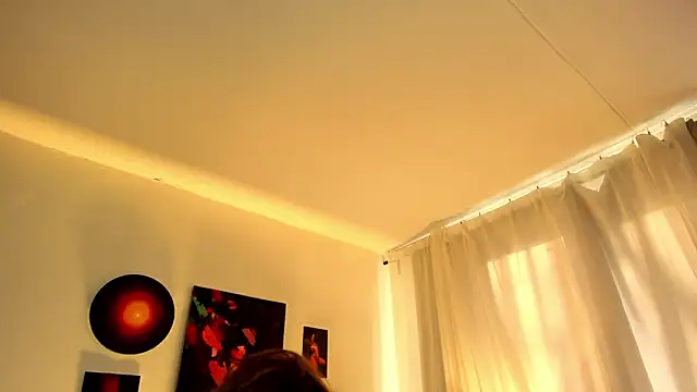 lit_asella - Lit_asella's free webcam - UK Sex Cams