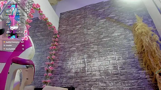 karoll__sex (F young) - oil on all my body