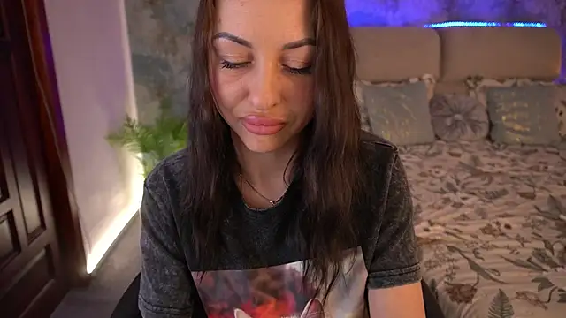 kristiimax - KristiiMax's free webcam