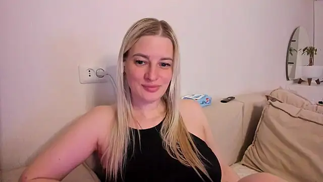 THE_GOLDEN_WOMAN live sex cam