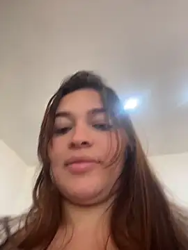 sarahreyess_11 webcam