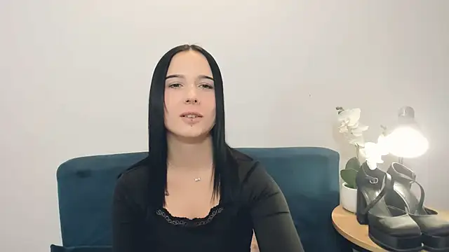 TaliaAdorable live sex cam