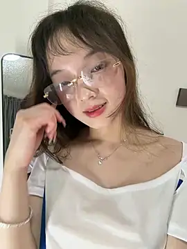 meimei_x Live Webcam on Stripchat