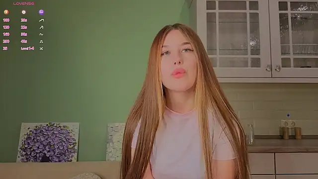 alice_flow - Alice_Flow's free webcam - UK Sex Cams