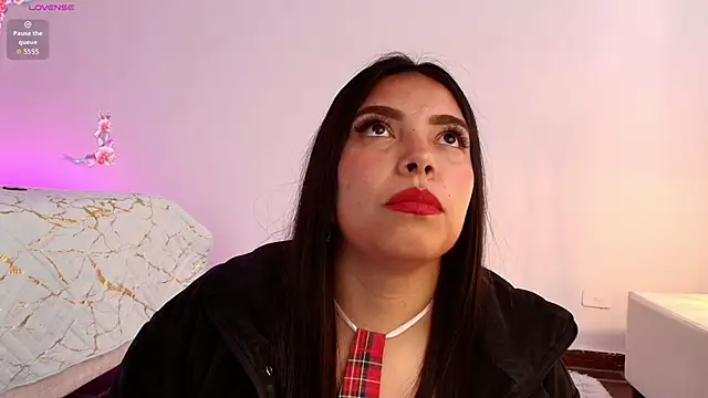 webcam strip Ariana Castillo 