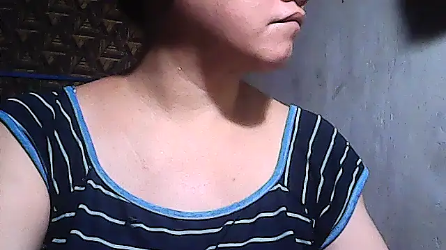 sweetsosie18 - Sweetsosie18's free webcam - UK Sex Cams