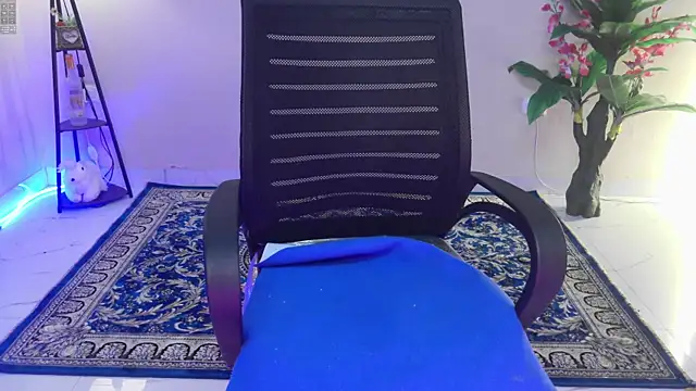 kavya_00 - Kavya_00's free webcam - UK Sex Cams