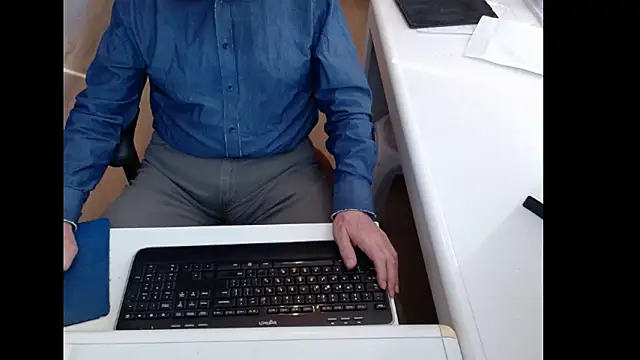 dutchpornking (M grandpa) - A new car. Can we manage it?