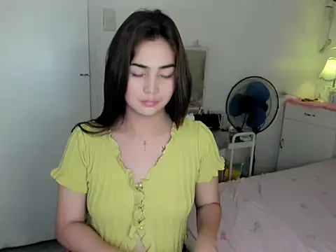 web chat Alovelydoll Nica