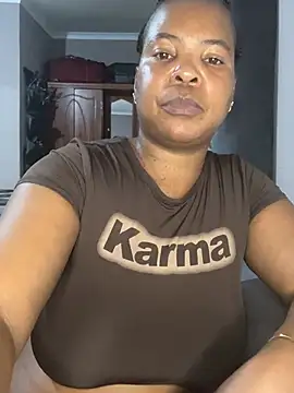 SweetCandy84 live sex cam