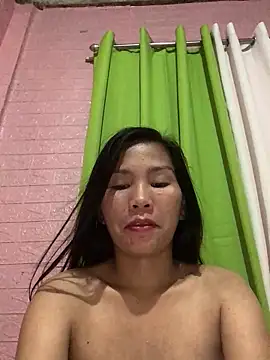 Webcam Model (Cleo17) is live