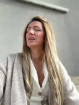 Welcome to my room best vibes 10,50,101❤️❤️❤️❤️❤️