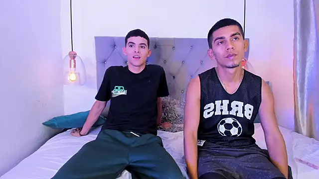 your_d0ll1 - Your_d0ll1's free webcam