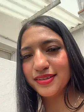 Webcam Model (Daniela_Pink)  is live.Free join now!