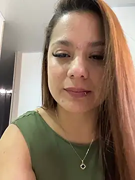 pretty__milf (F milf) - Full Naked + show ass hole