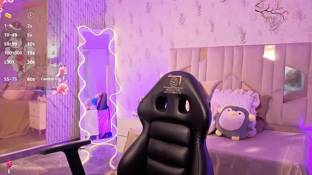 TINY_TAY webcam stripchat model stream image