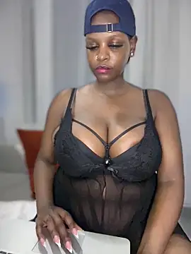 Webcam Model (ScarletMuseX)  is live.Free join now!