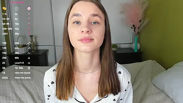 JinnyMcie live sex cam