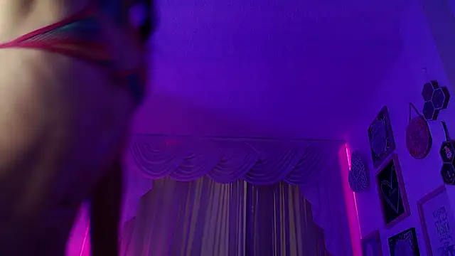 IsabelleDaza live sex cam