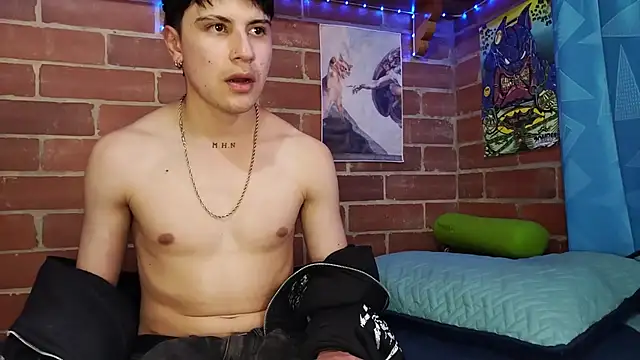 pauldamico - PaulDamico's free webcam - UK Sex Cams