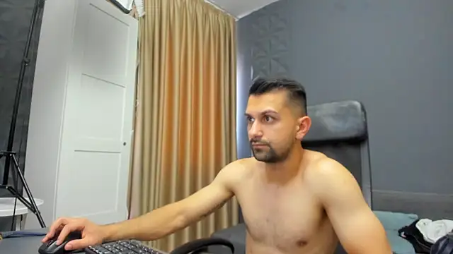 brycereign - BryceReign's free webcam - UK Sex Cams