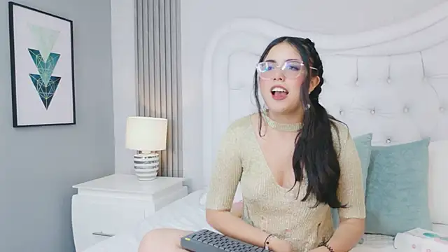 scarlettpetrova - ScarlettPetrova's free webcam - UK Sex Cams