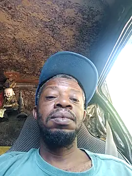 negaomalinha1 - Negaomalinha1's free webcam - UK Sex Cams