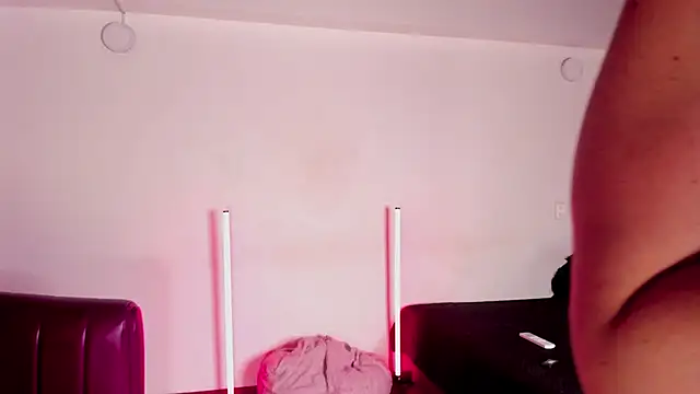 rossmildrey - RossMildrey's free webcam - UK Sex Cams